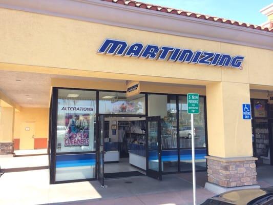 Pro Cleaners Dry Cleaners