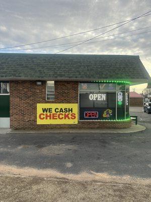 North Main check cashing