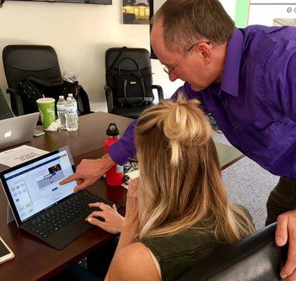 HUTdogs courses help businesses and non-profits understand the Art of Promotion, Constant Contact and Facebook ads.