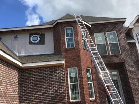 Vicente Roofing & Painting