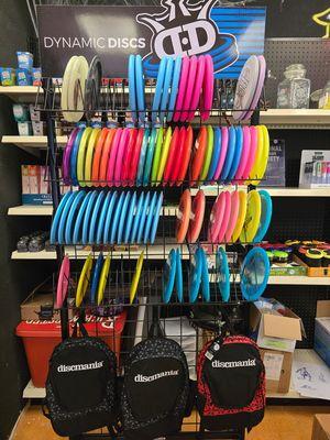 Discgolf discs and bags.