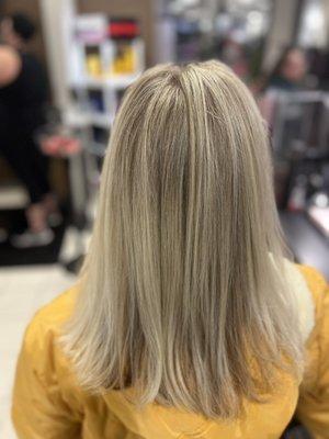 Meghan Hair Dresser & Makeup