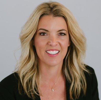 Brooke Stuart
Realtor with RE/MAX Signature