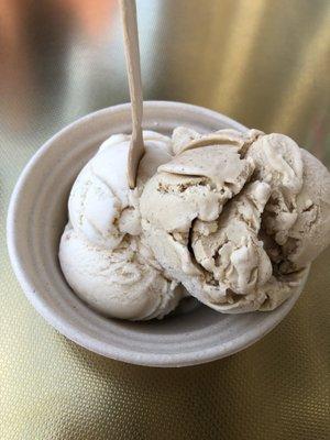 Earl grey (L) and coffee ice cream