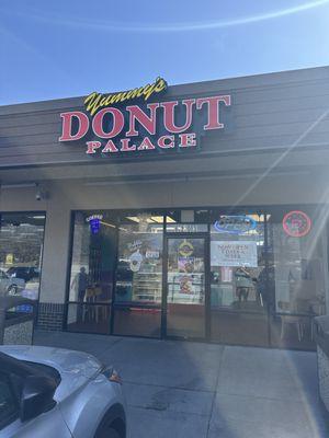 Yummy's Donut Palace