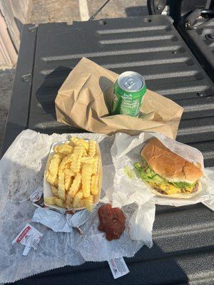 Cheeseburger Combo