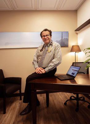 FLoyd Russak MD