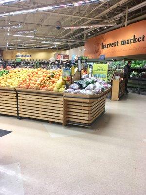 Hannaford Cairo NY. Clean and well kept.