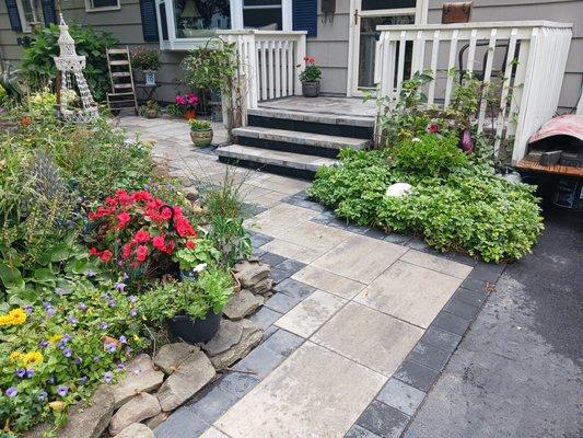 Signature Custom Landscapes