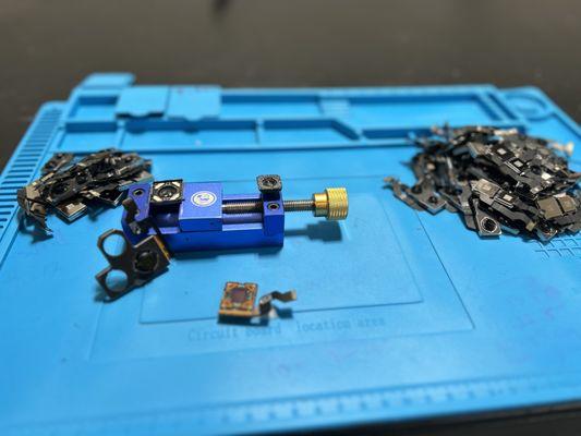 "Ofrecemos servicio seguro y eficiente de recepción y gestión de cámaras al por mayor para empresas y clientes. ¡Confía en nosotros!"