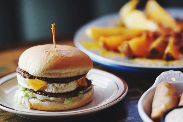 Don Hall's Restaurants