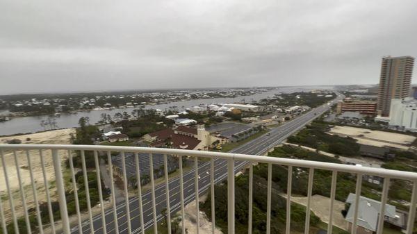 Moe Buys Homes