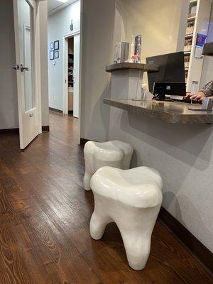 Abante Vivencio, DDS