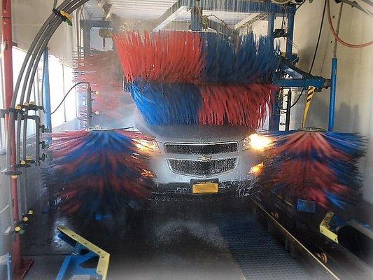 Our EcoSoft Express provides you with the fastest, quietest, safest and most reliable tunnel car wash available industry-wide.