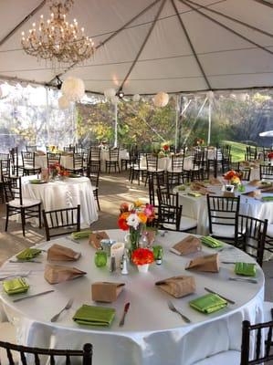 Chairs, Linen and Napkins all provided by Elegant Chiavari Chairs at a great low price and great service