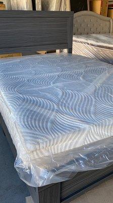 Santino’s Furniture