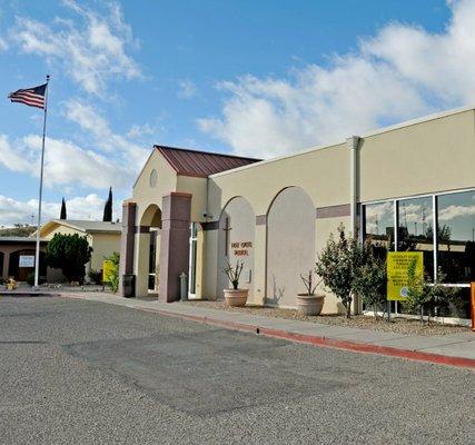 Carondelet Holy Cross Hospital