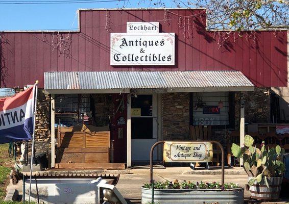 Lockhart Antiques & collectibles