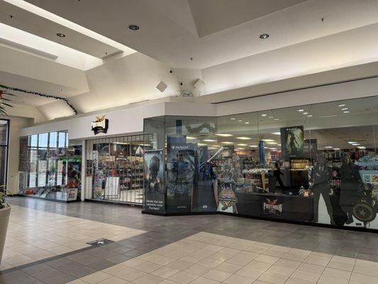 Golf Mill Shopping Center