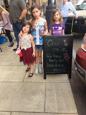 Art walk in downtown Newnan( twice a year ) once in the fall and in spring.