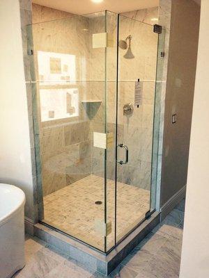 Elegant Shower Doors