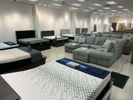 BoxDrop Mattress & Furniture - Uniontown