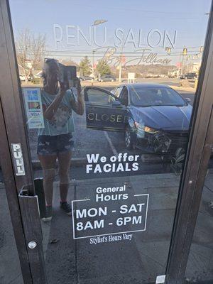 The official times and the closed sign.