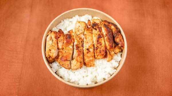 Our signature Gainz Chicken & Rice Bowl. Every bowl packed with 55g of protein.