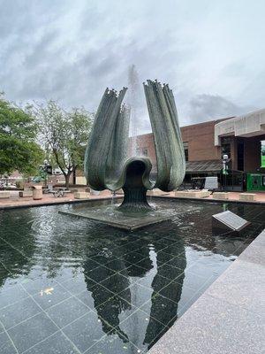 1970 Marshall Memorial Fountain