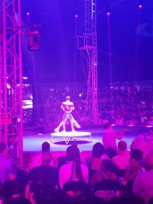 Universoul Circus