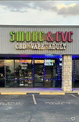 Front building, Smoke and Eve Prue