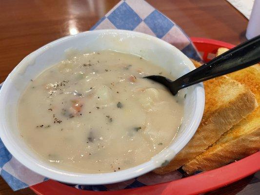 Chowder (bowl) and Parmesan toast
