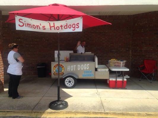 Simons Hot Dogs