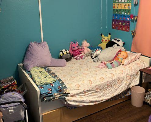 Monas House Cleaning