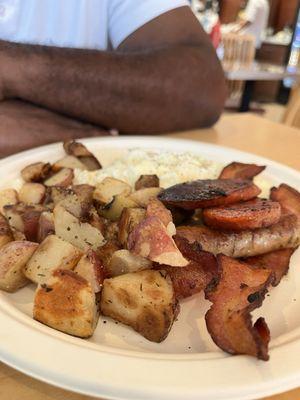 Polynesian sausage, eggs & potatoes