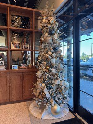 Entrance is nice yet I notice they won't have space for pick up orders...