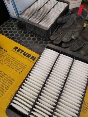 Whoa, he noticed my air filter hasn't been changed. (No help from my dealer/service garage)