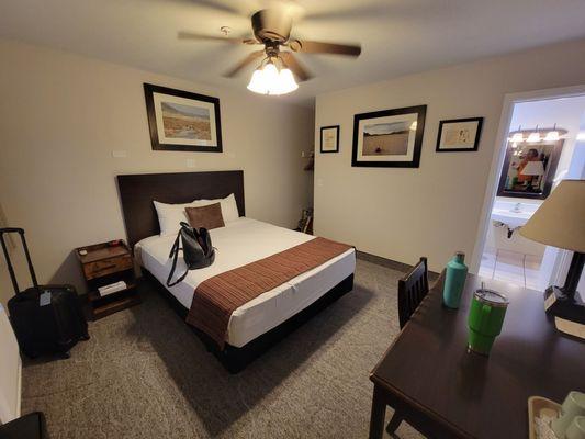 Stovepipe Wells Village Hotel