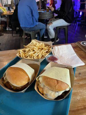 Zaza’s On The Water