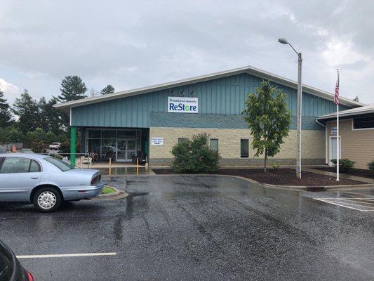 Habitat for Humanity ReStore