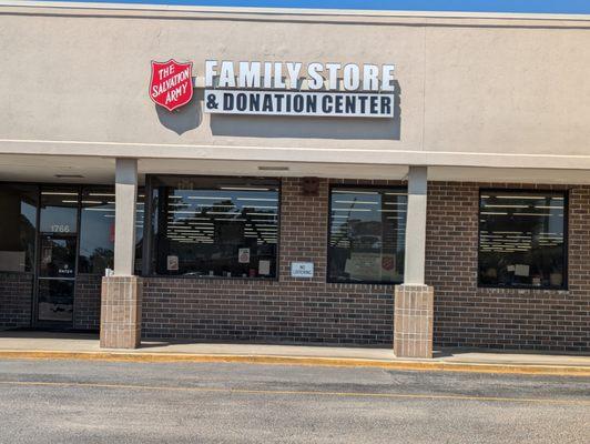 Salvation Army Family Store, Surfside Beach