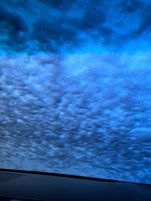 Love the color changing lights.