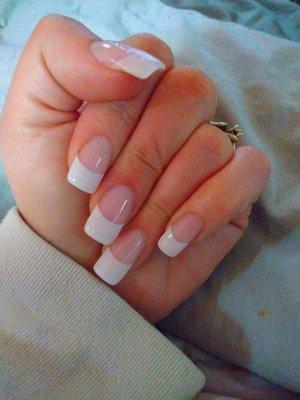 Golden Nails & Spa