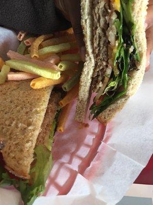 Walnut Sandwich (vegan)