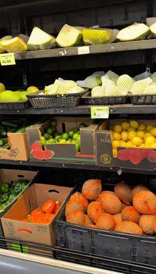 Indu Convenient Store