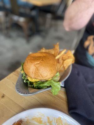 Briar Common Brewery + Eatery