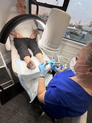 Medi/pedi for thick nails, corns and calluses Safiest way for diebetics, seniors and children