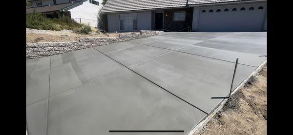 Mendoza Engineering and Construction