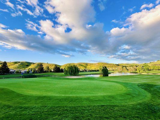 Paradise Valley Golf Course