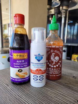 This is the trio that greets you at the table!!